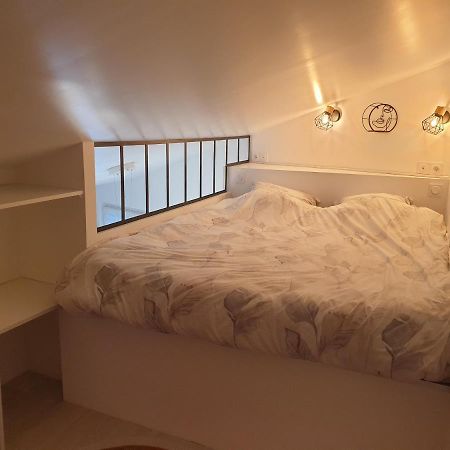 Mezza'Nimes Apartment Екстериор снимка
