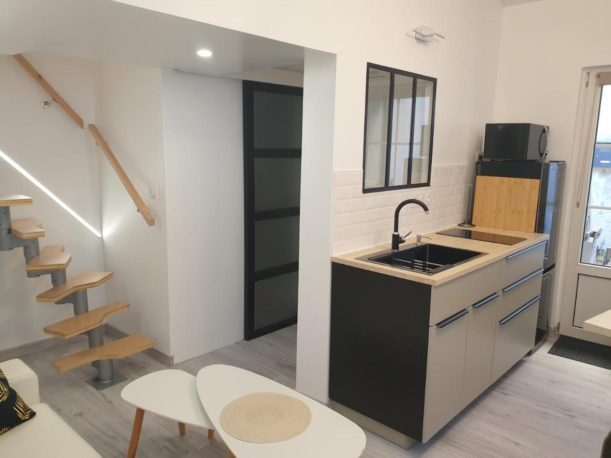 Mezza'Nimes Apartment Екстериор снимка