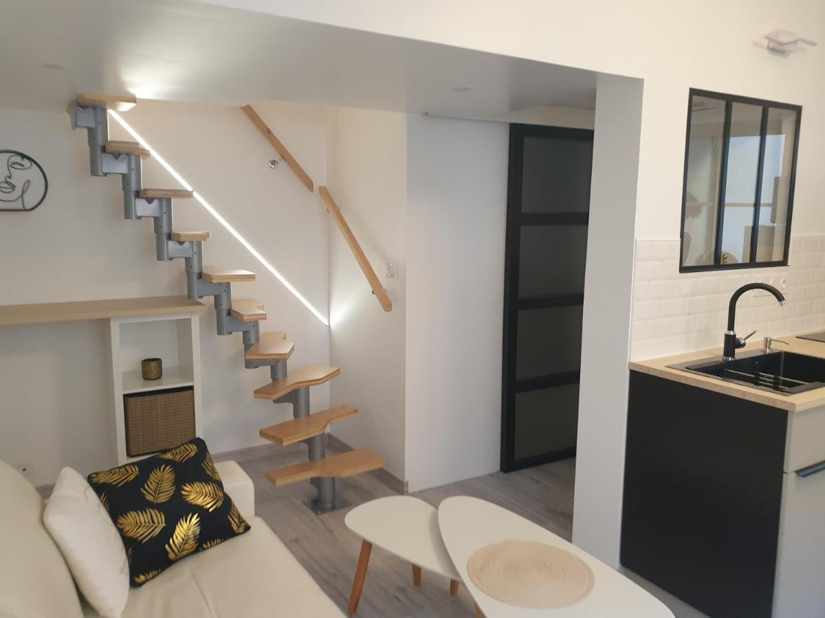 Mezza'Nimes Apartment Екстериор снимка